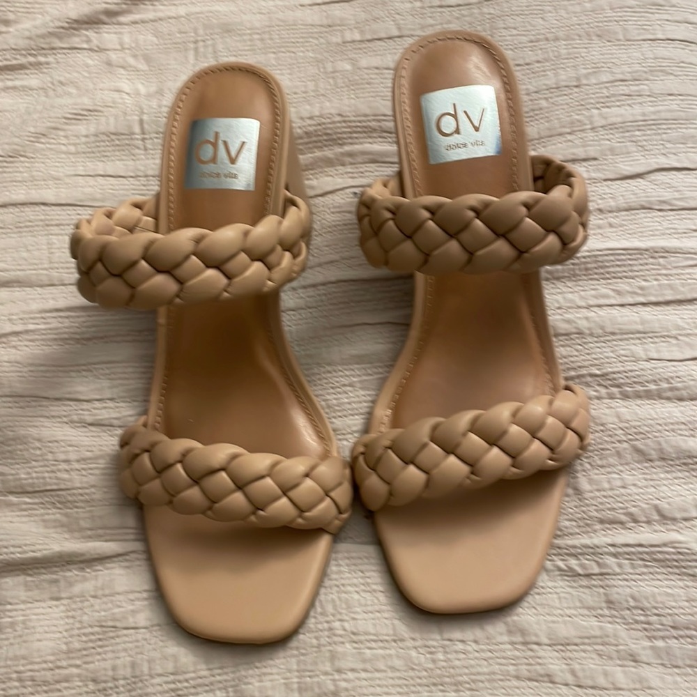 DV by Dolce Vita Women's Tan Braided Sandals